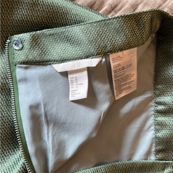 H&M and Damask Skirt - Picture 4 of 4